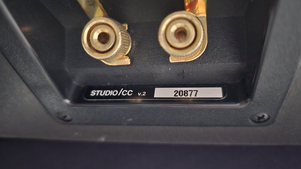 Main image 4