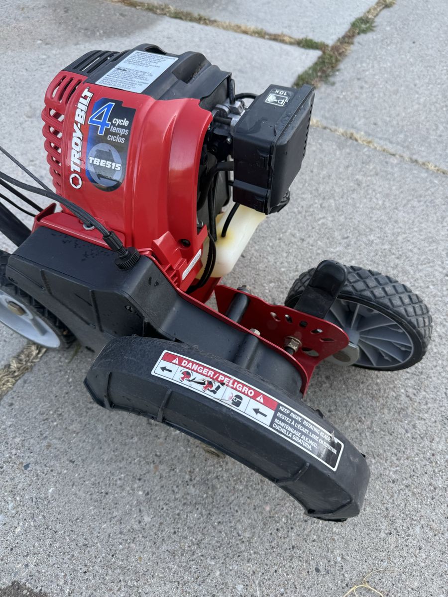 NOT RUNNING Troy-Bilt 4-Stroke Edger