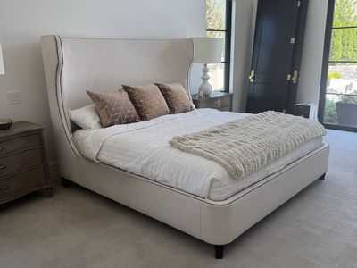 Bernhardt king size fabric bed