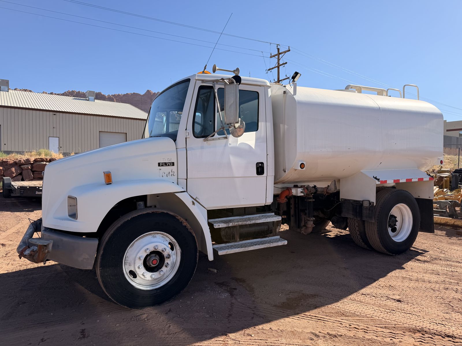 1997 Freightliner FL80 2000 Gallon Water Truck