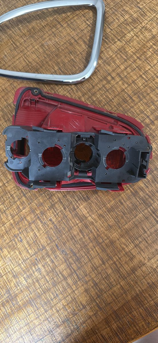 Main image 6