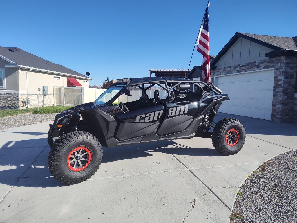 2023 MAVERICK MAXX XRS