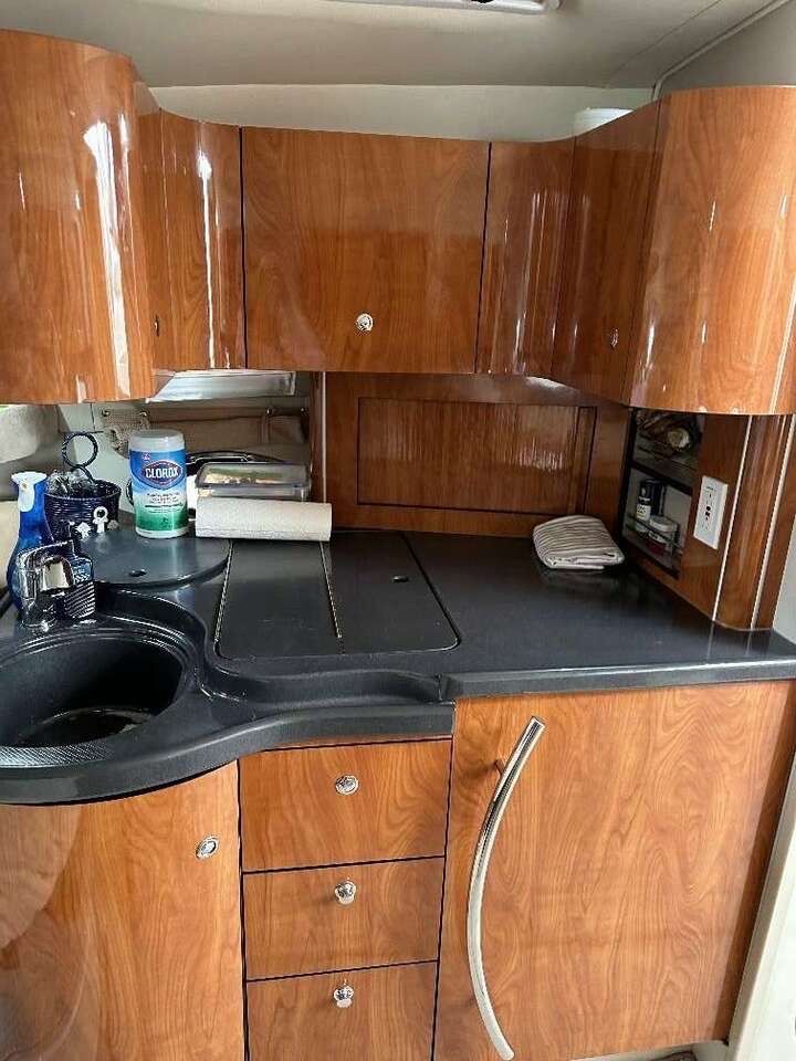 Main image 11