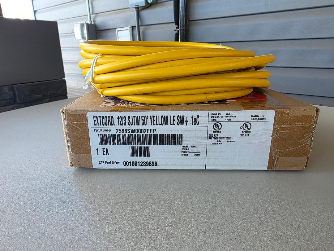 50 FT HEAVY DUTY EXTENTION CORD