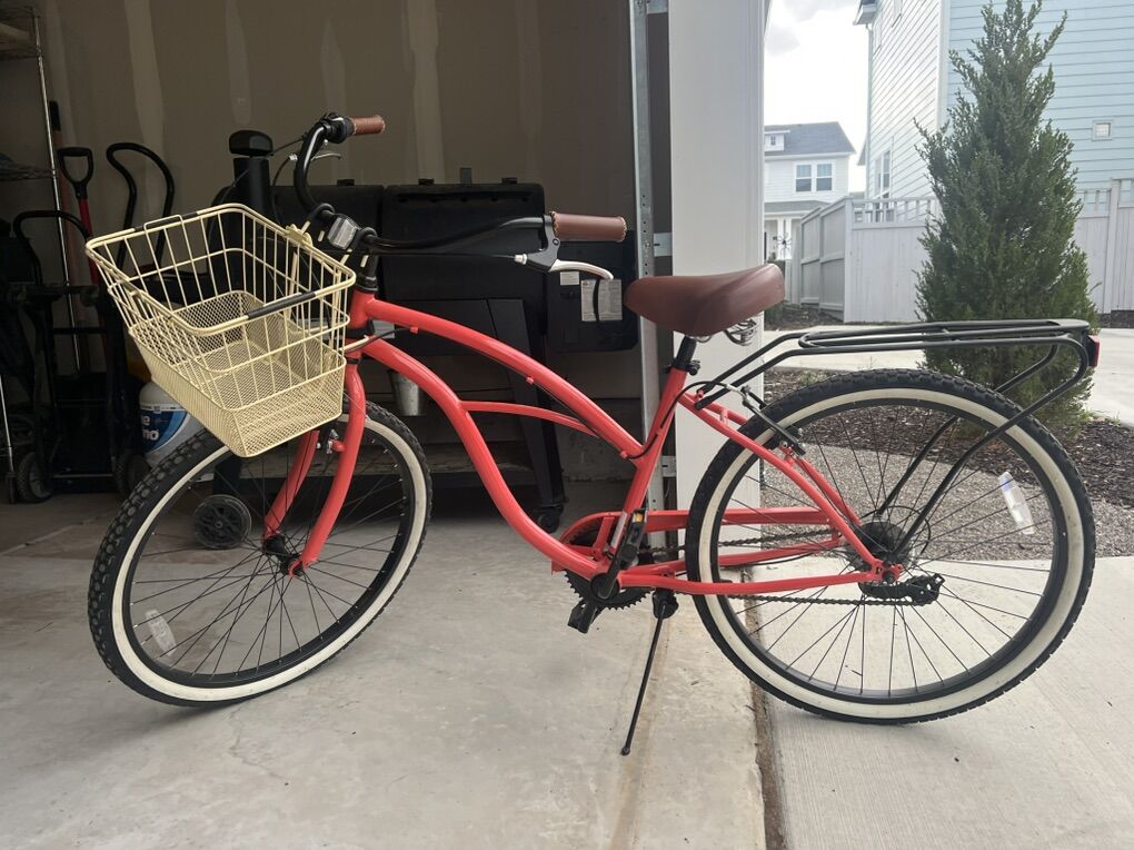 Sixthreezero 7 speed Bike