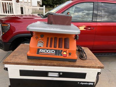 RIDGID Oscillating Belt & Spindle Sander - Heavy Duty Woodworking Tool