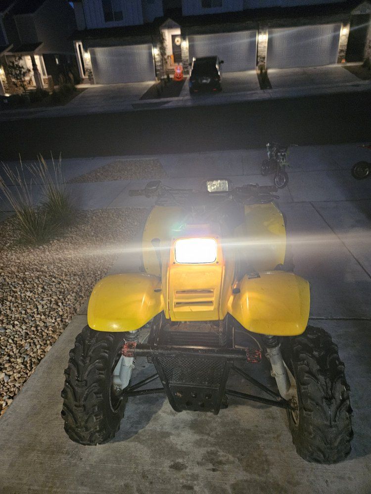 Polaris 2001 325cc
