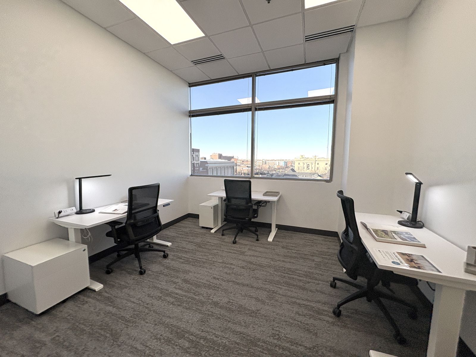 Prime 24th Street Office Space | Walkable, Restaurants, Views