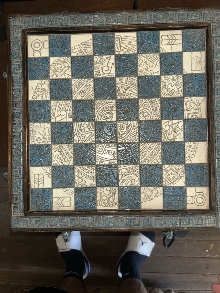 Main image 4