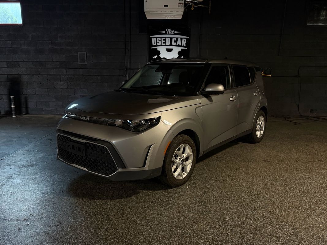 2024 Kia Soul LX