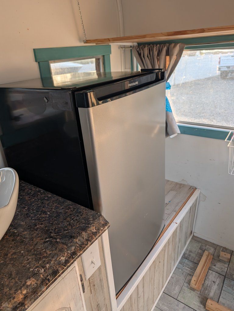 Main image 11