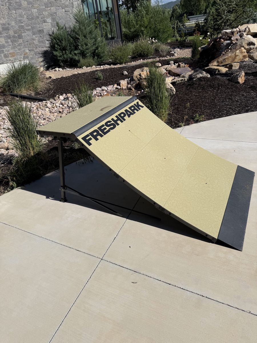 FRESH PARK 1/4 ramp set