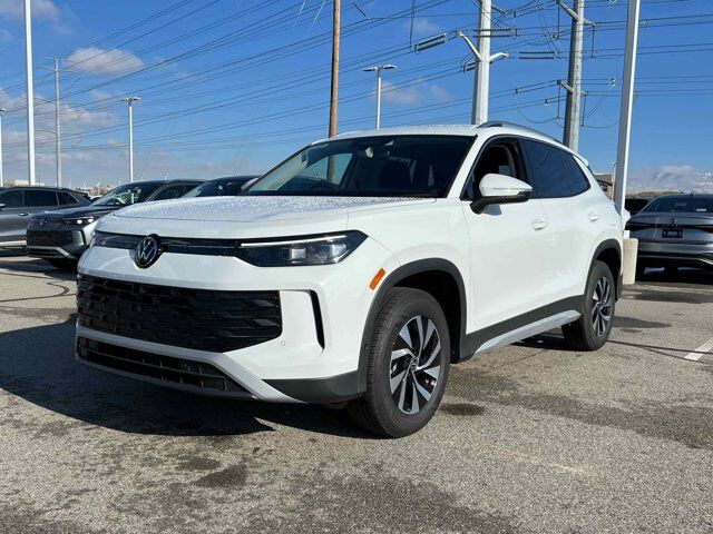 2026 VOLKSWAGEN TIGUAN S 4Motion