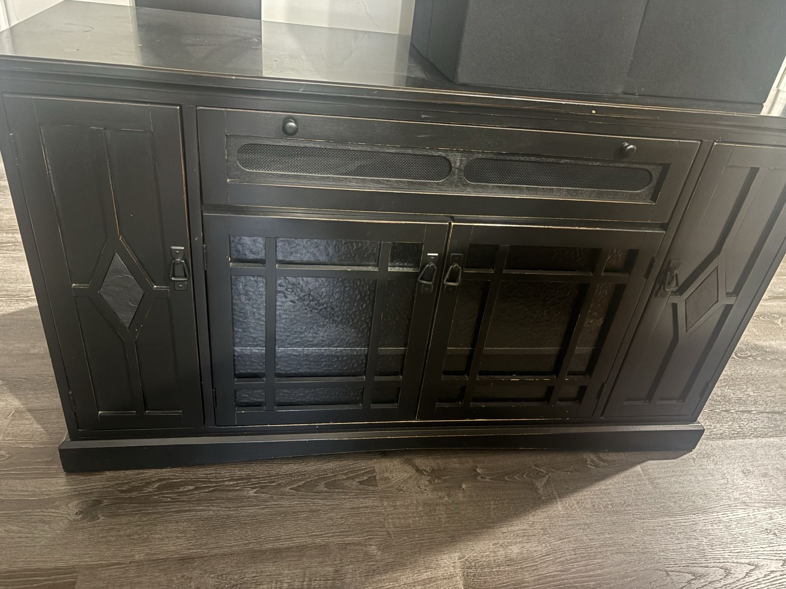 Tv console