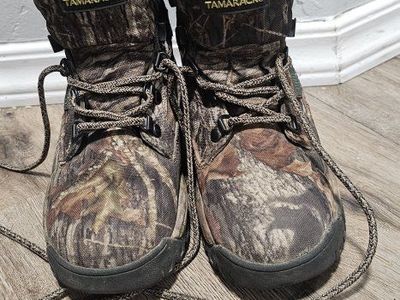 Tamarack Kids Camo Thinsulate Waterproof Hiking Boots Size 4