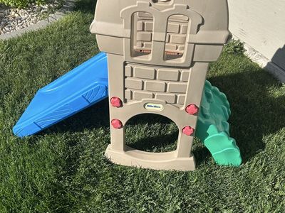 Little Tikes Climb and Slide Castle