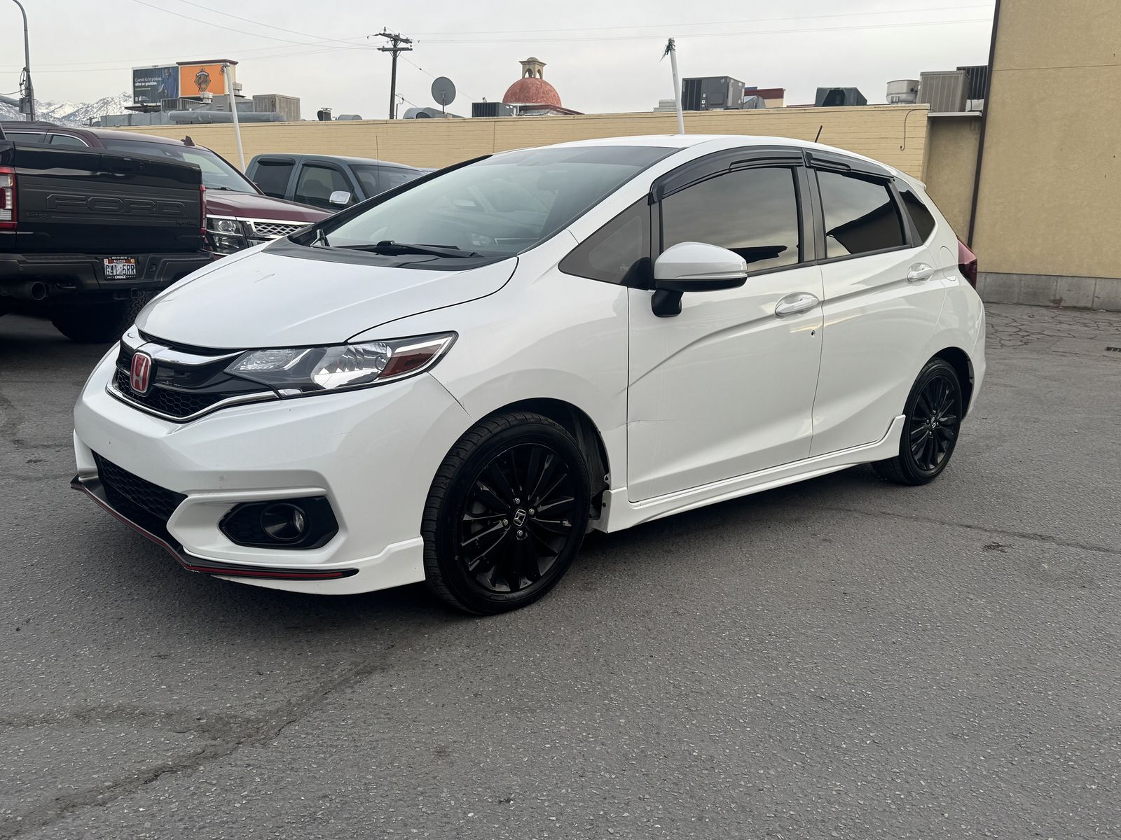 2018 HONDA FIT Sport