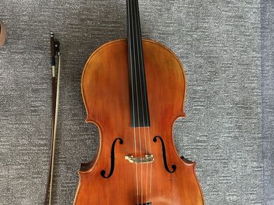 4/4 Cello with soft case