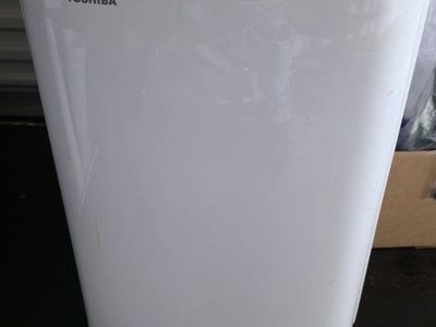 Toshiba Mobile Type Air Conditioner 12000 BTU RAC-PD1213CWRU White