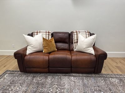 Leather Couch Wirh Recliners