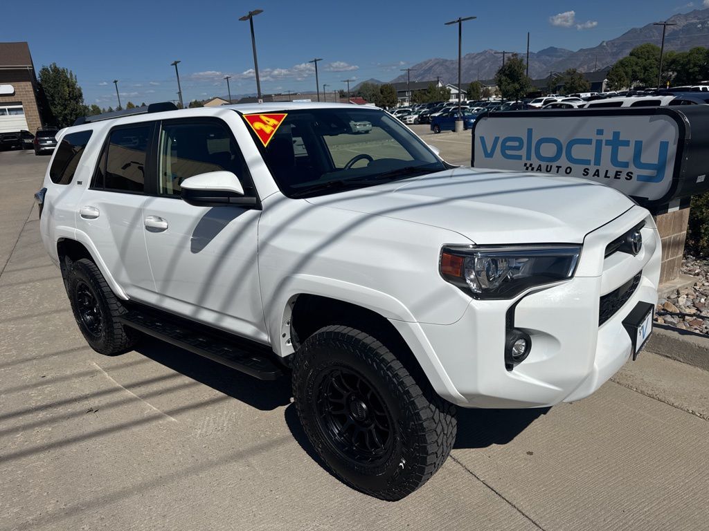 2024 Toyota 4Runner SR5