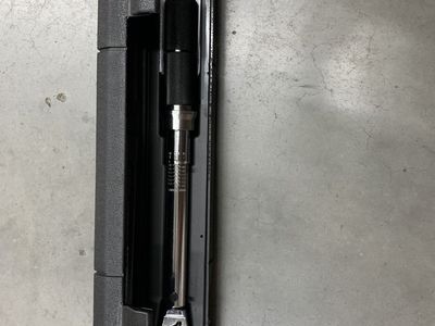 GEARWRENCH 3/8 in. Drive 30 in./lbs. to 250 in./lbs. Micrometer Torque Wrench