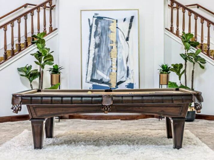 Brand new 8' Presidential Kruger pool table with tapered legs