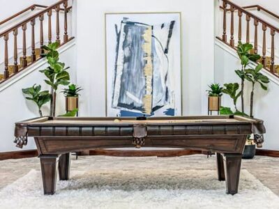 Brand new 8' Presidential Kruger pool table with tapered legs