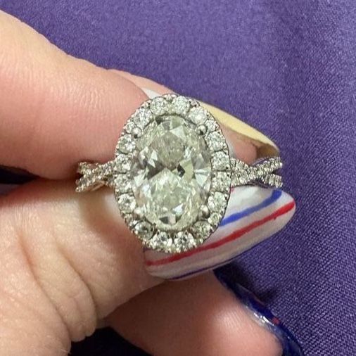 Laboratory Grown Engagement Ring