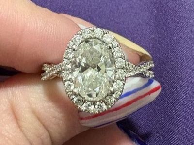 Laboratory Grown Engagement Ring
