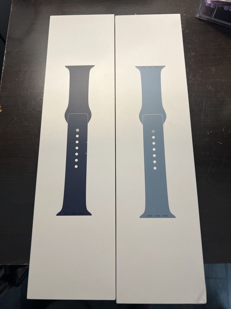 Two 44m Apple Watch Bands
