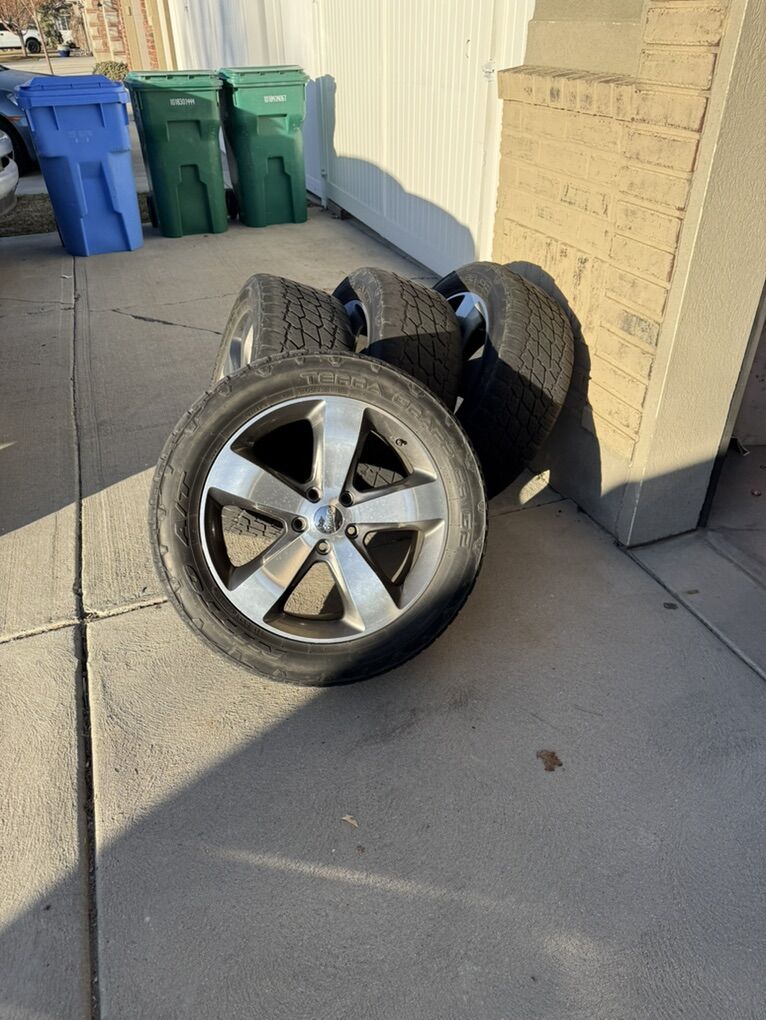 20 Jeep Wheels and Tires
