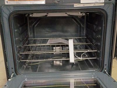 NEW WHIRLPOOL STAINLESS ELECTRIC RANGE