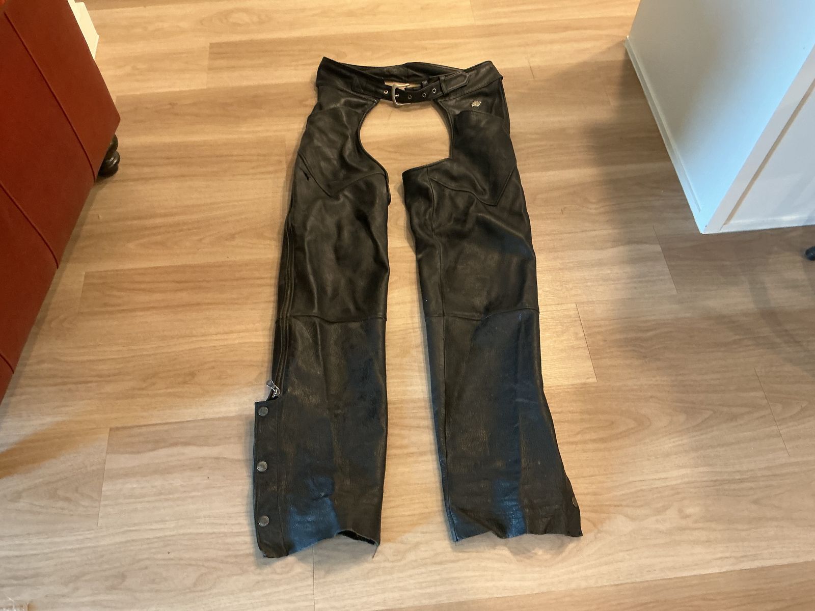 Harley-Davidson Black Leather Motorcycle Chaps - Adjustable Belt, Zippered Sides Large