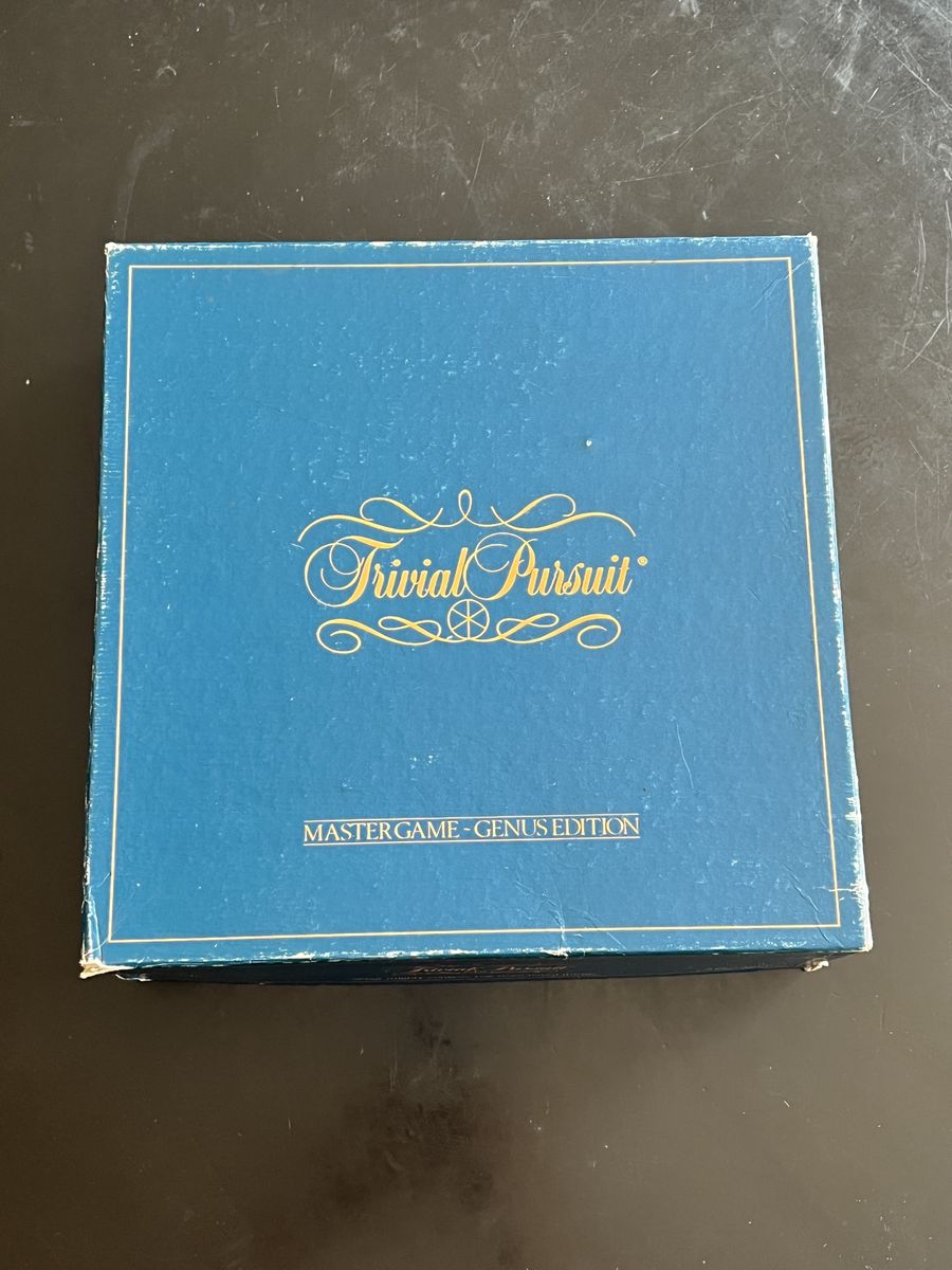 Trivial Pursuit Master Game - Genus Edition Board Game, Complete with Cards & Pieces