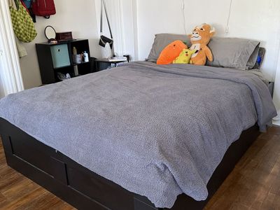 Full Sized Bed Set - Moving Sale – Storage Bed w/ Mattress + Bedding & Pillows