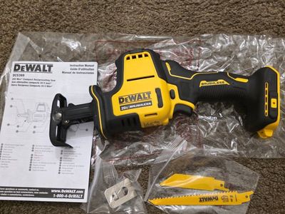 New Dewalt Atomic 20VMAX Compact Reciprocating Saw