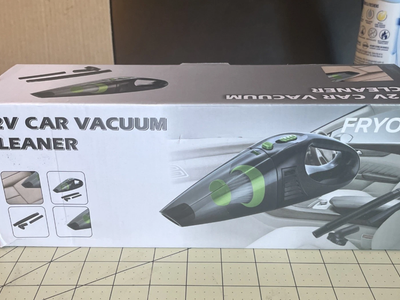 New in box Car Vacuum Cleaner