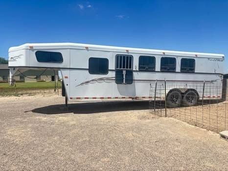 2002 Trails West Sierra 4 Horse Gooseneck Trailer - Good Condition