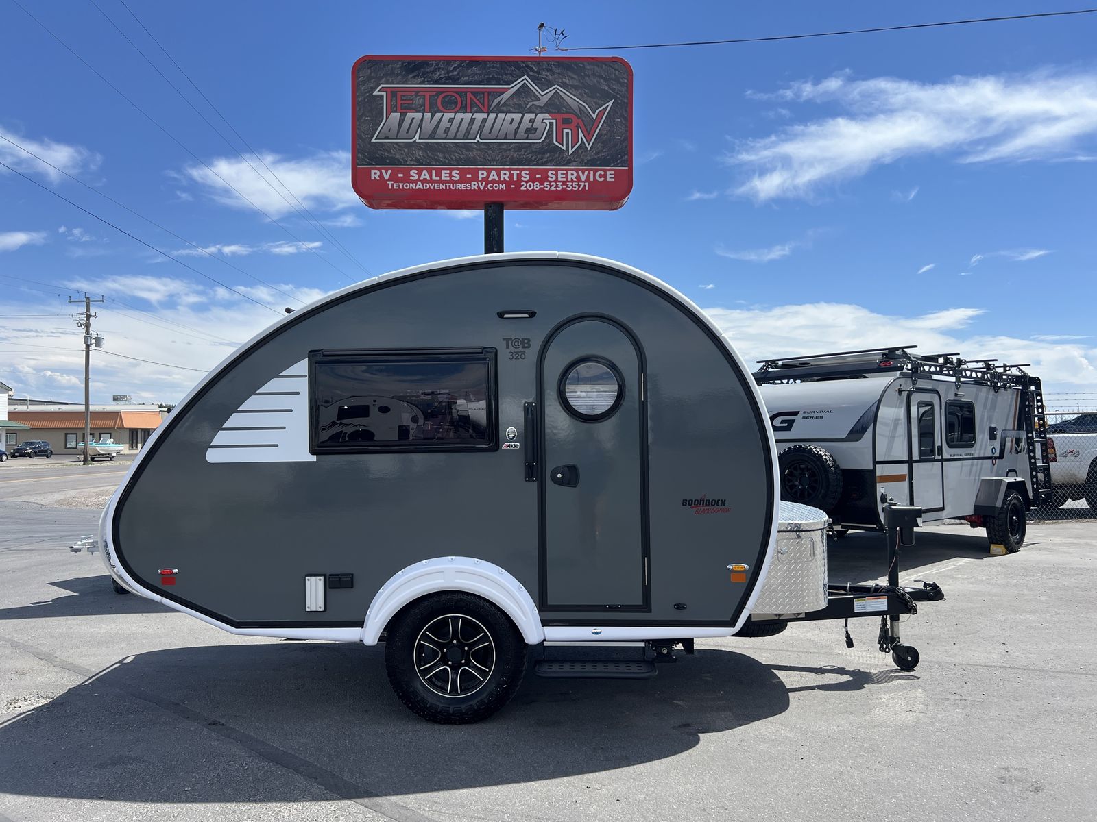 2025 NUCAMP T@B 320 BLACK CANYON