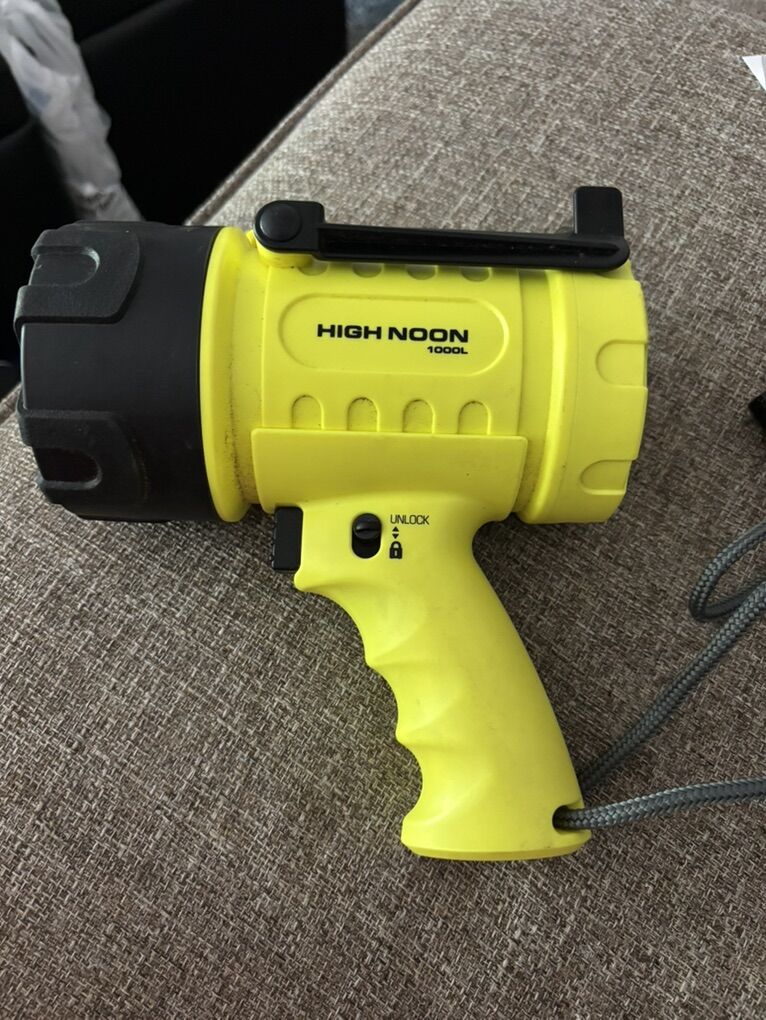 Like New Browning High Noon 1000l Spotlight