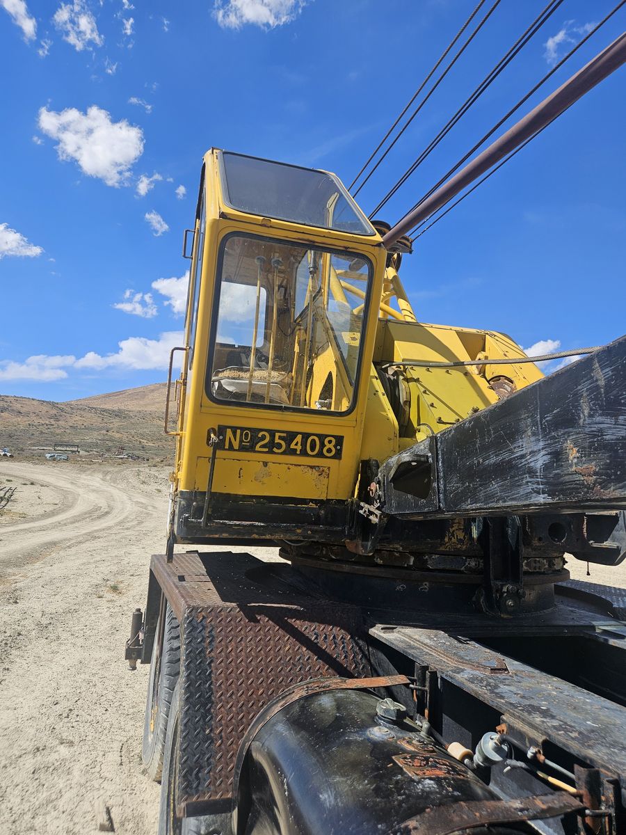 P & H Crane