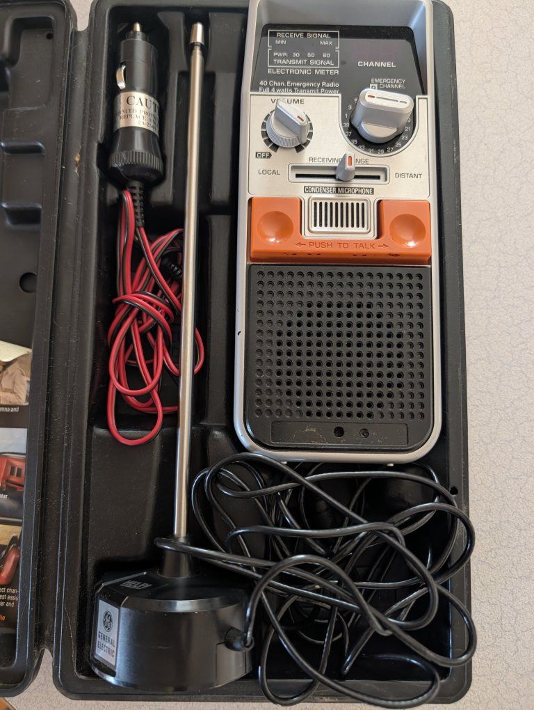 TWO WAY RADIO