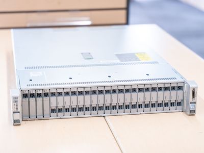 Cisco C240 M4 Server 24 CPU Cores, 32GB RAM, 10G Networking
