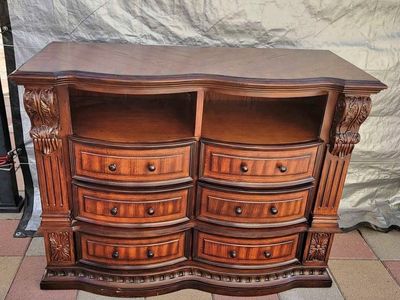 6 Drawer Dresser
