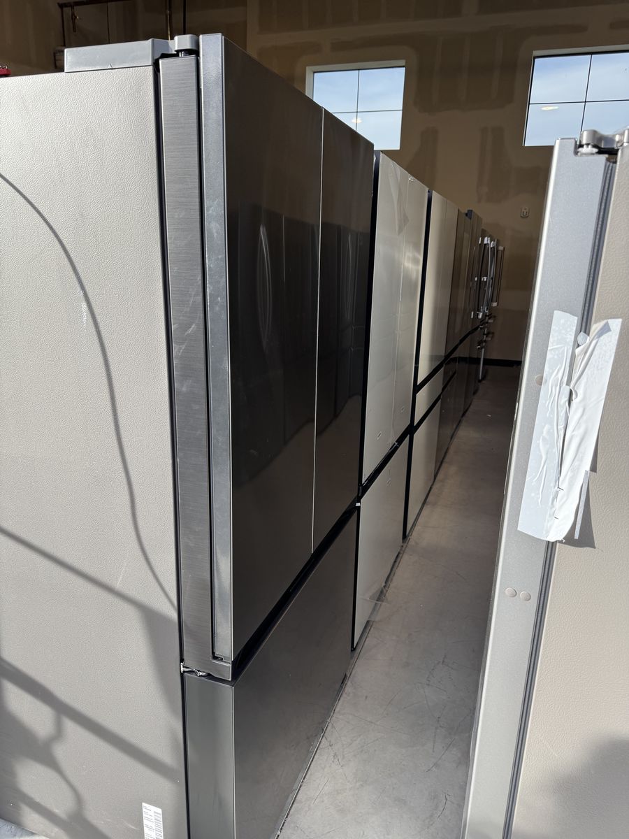 New Scratch and Dent Refrigerators