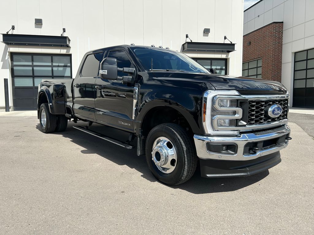 2024 Ford F-350 Lariat