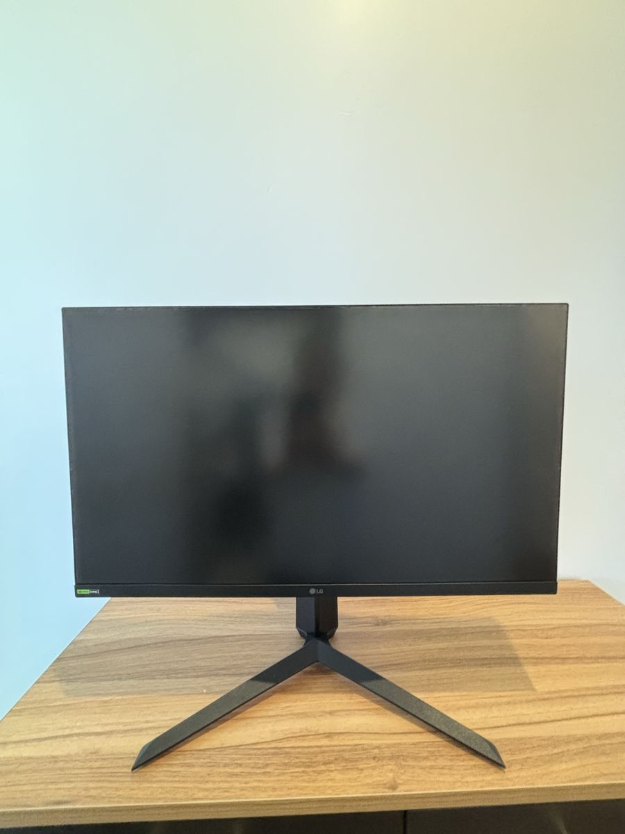 LG Monitor 27" Ultragear Gaming Monitor 144Hz