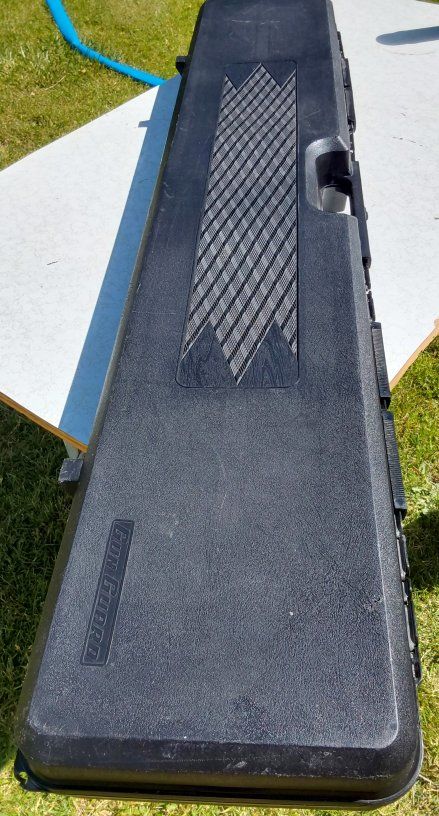 Rifle  or Shot gun case