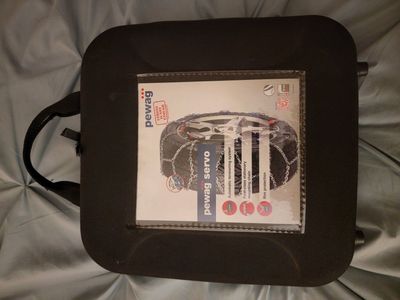 Tesla Model 3 /Y tire chains (New)